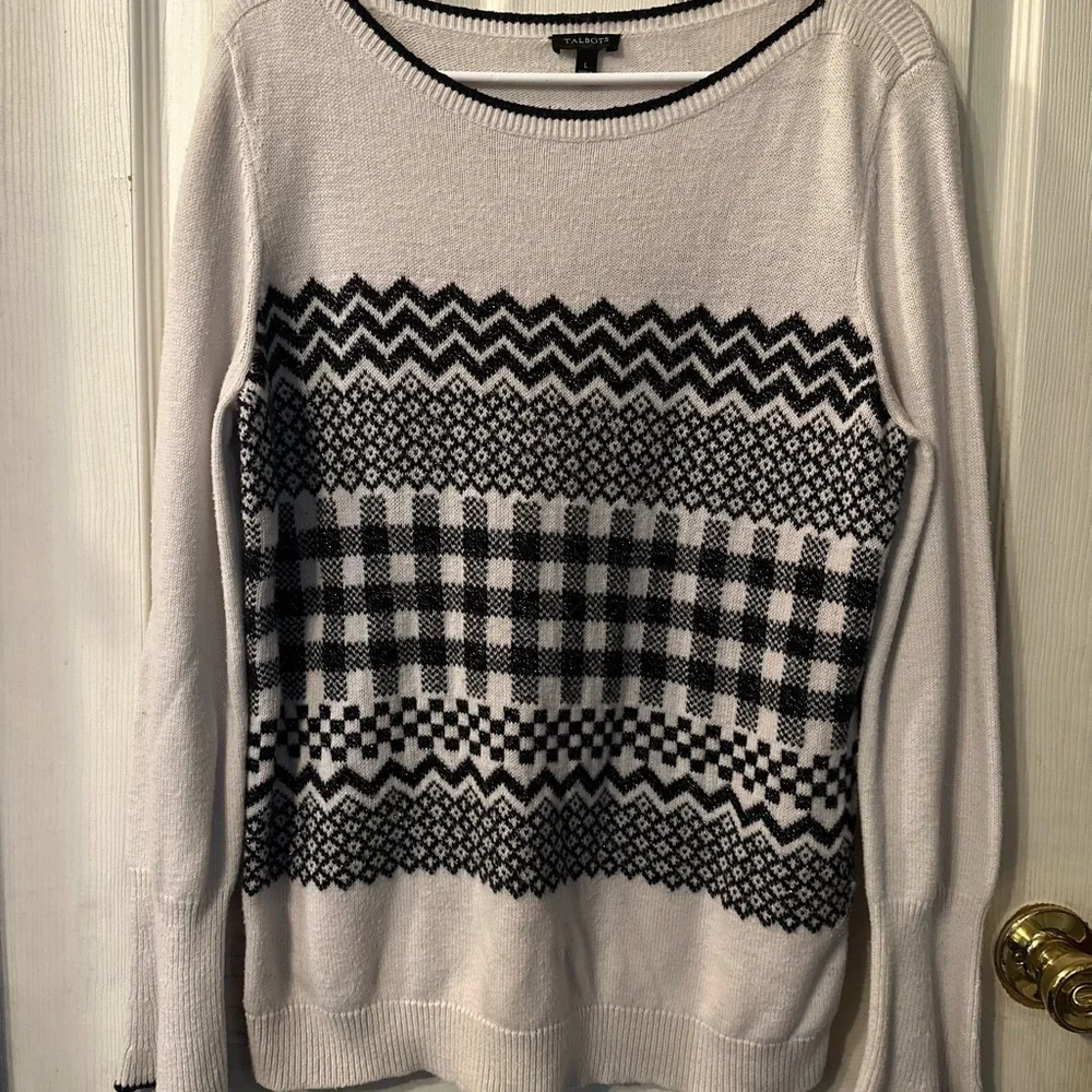 Talbots Women’s Size Large Black & White Patterned Sweater Silver Thread Accent - Picture 3 of 4